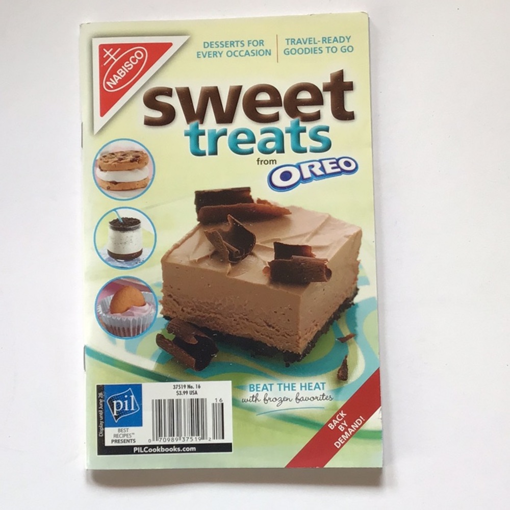 Oreo Sweet Treats cookbook